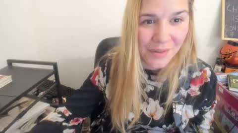 MIA online show from 04-10-26, 09:52