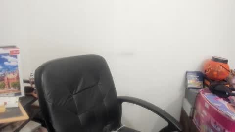 MIA online show from 04-20-26, 08:28