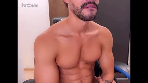 Arthur Villasboas online show from 10-27-25, 01:42