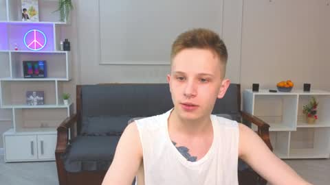 Snapshot of artycropp chatting on 01-01-25, 02:09 Archie online show from 01-01-25, 02:09