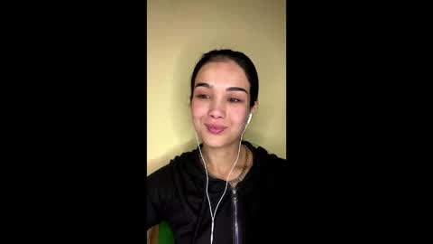 Amina online show from 01-08-26, 06:54