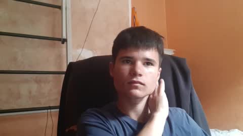 Snapshot of arvyn_ chatting on 06-05-26, 08:53 Denis online show from 06-05-26, 08:53