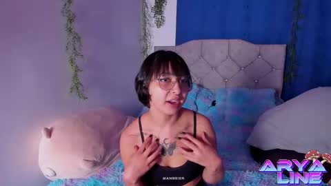 Snapshot of arya_line chatting on 03-12-25, 03:24 Arys online show from 03-12-25, 03:24