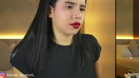 Snapshot of arya_ruiz chatting on 06-12-26, 02:05 Arya online show from 06-12-26, 02:05