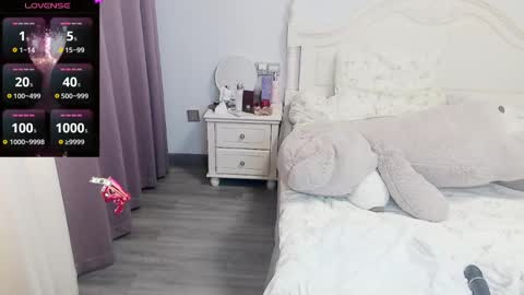 Lily online show from 02-26-25, 06:26