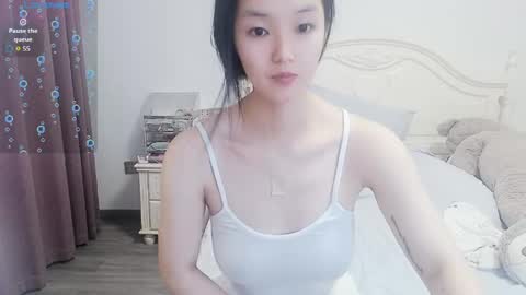 Lily online show from 06-06-26, 03:55