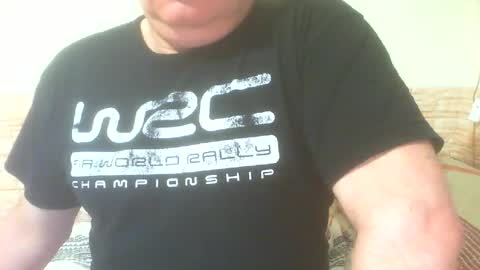 Snapshot of as3ix chatting on 06-14-26, 04:20 as3ix online show from 06-14-26, 04:20