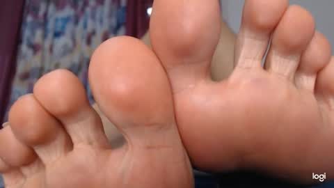 Snapshot of ash_nicefeet chatting on 02-10-25, 02:52 ashley online show from 02-10-25, 02:52
