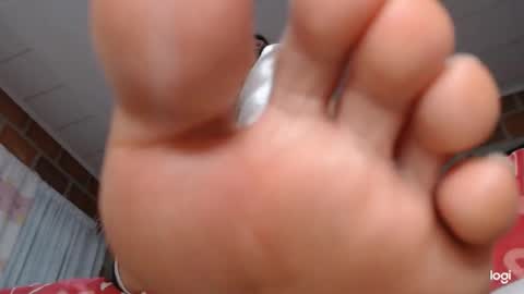 Snapshot of ash_nicefeet chatting on 09-12-25, 03:50 ashley online show from 09-12-25, 03:50