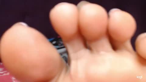 Snapshot of ash_nicefeet chatting on 10-08-25, 03:37 ashley online show from 10-08-25, 03:37