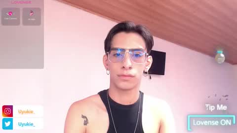 Ash online show from 12-19-25, 04:25