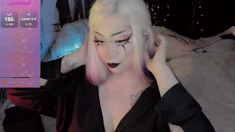 Sasha next stream December 4st  at  0000- 0030 am German time online show from 01-15-25, 11:08