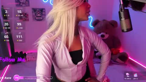 Snapshot of ashanti_sweet chatting on 11-11-25, 11:27 AshantiINDEPENDENT MODEL online show from 11-11-25, 11:27