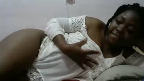 ashanty001 online show from 01-17-25, 06:26