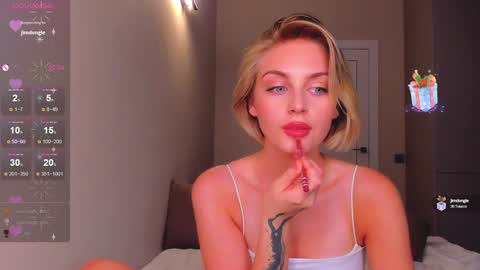 Snapshot of ashbunny_ chatting on 12-30-24, 11:17 your pretty Ashley online show from 12-30-24, 11:17