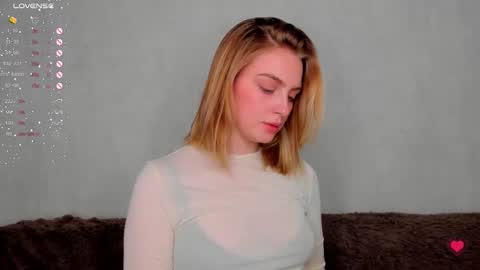 your pretty Ashley online show from 10-29-25, 04:20