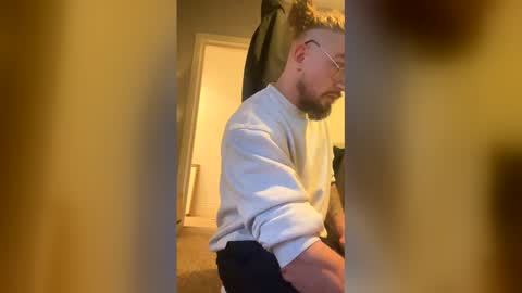 ashdrewery01519813 online show from 12-16-25, 08:30