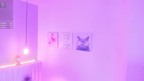 I am Ashley online show from 12-14-25, 11:53