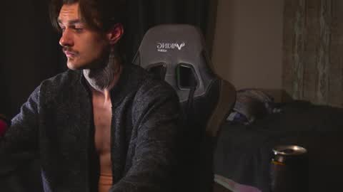 Jerk Machine online show from 06-11-26, 01:31