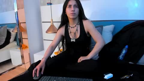 Ashkoreh online show from 02-12-26, 10:16