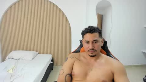 ashlan_king online show from 05-16-26, 03:36