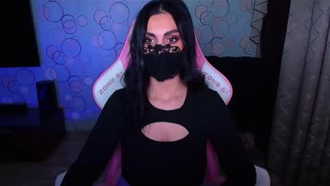   Yasmina   online show from 11-14-25, 04:22