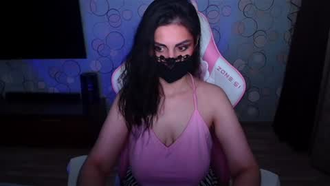   Yasmina   online show from 06-23-26, 05:05