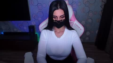   Yasmina   online show from 07-22-26, 03:31