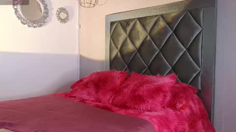 Snapshot of ashley__williamss chatting on 03-01-26, 07:27 Ashley online show from 03-01-26, 07:27