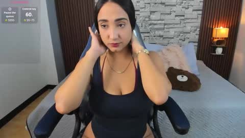 Ashley online show from 02-22-26, 07:51