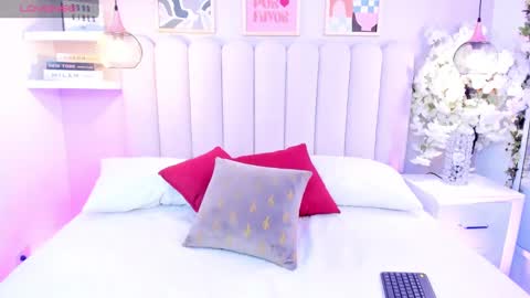 Ashley online show from 10-04-25, 04:10