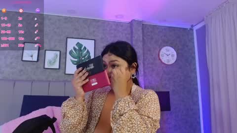 Snapshot of ashley_bruche chatting on 01-07-25, 12:20 Ashleyy online show from 01-07-25, 12:20