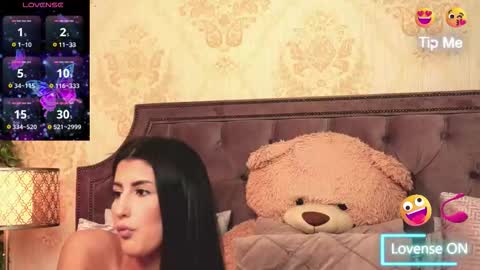 Ashley online show from 02-08-26, 10:13