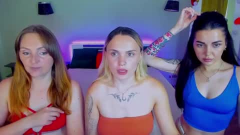 Snapshot of ashley_crashly chatting on 07-09-26, 08:07 Alina online show from 07-09-26, 08:07