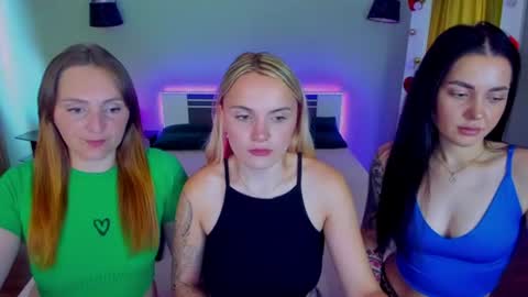 Snapshot of ashley_crashly chatting on 07-16-26, 08:31 Alina online show from 07-16-26, 08:31