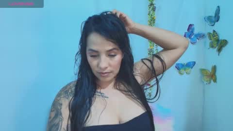 ashley_joyx_ online show from 05-03-26, 03:01