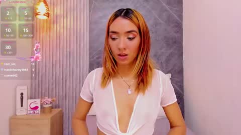 ashley_miller26 online show from 12-20-24, 02:19