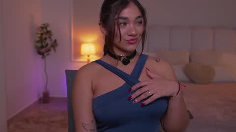 Snapshot of ashley_ospino chatting on 09-17-25, 12:23 Ashley online show from 09-17-25, 12:23