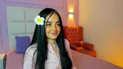 Snapshot of ashley_petit chatting on 08-04-26, 01:57 ashley_petit online show from 08-04-26, 01:57