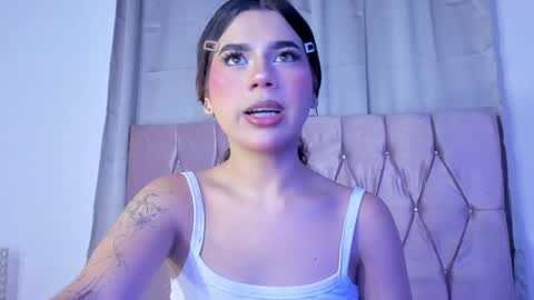 Snapshot of ashley_piinkk chatting on 02-02-25, 04:59 Ashley online show from 02-02-25, 04:59