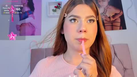 Snapshot of ashley_piinkk chatting on 09-22-25, 03:03 Ashley online show from 09-22-25, 03:03