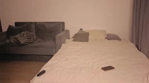 Ashley online show from 02-23-26, 02:20