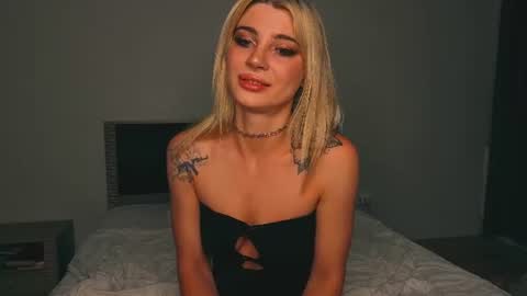 Ashley online show from 07-27-26, 01:45