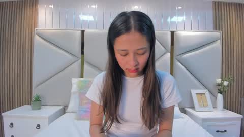 Ashley online show from 06-26-26, 11:25
