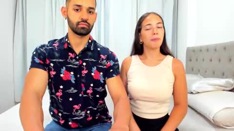 Snapshot of ashleyandzamir chatting on 01-01-25, 03:14 Ashley Zamir online show from 01-01-25, 03:14