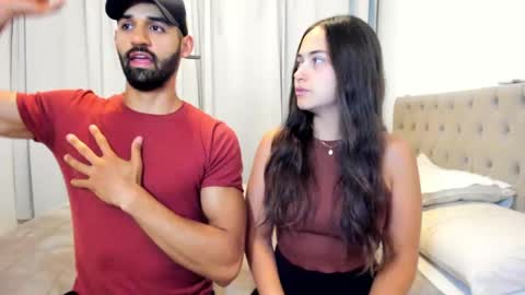 Snapshot of ashleyandzamir chatting on 10-17-25, 11:18 Ashley Zamir online show from 10-17-25, 11:18