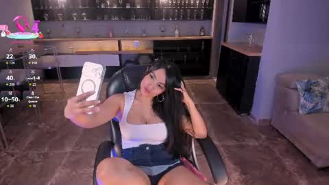 Snapshot of ashleyjhonson1 chatting on 07-07-26, 01:37 Ashley Jhonson online show from 07-07-26, 01:37