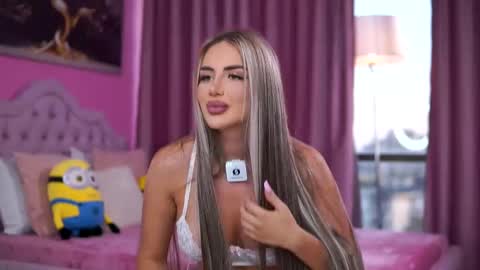 Ashley online show from 09-13-25, 04:18