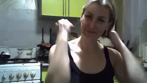 AshleyXHoney online show from 10-18-25, 10:10