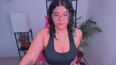 Ashleyy18   online show from 03-31-26, 10:15